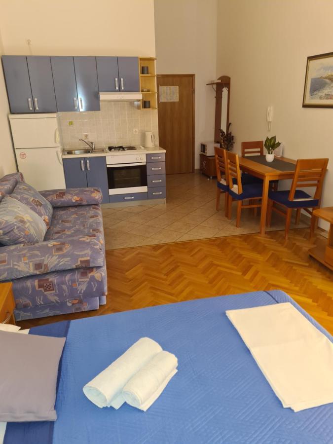 Apartmani Katarina Макарська Екстер'єр фото